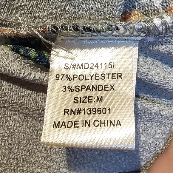 STUNNING Boho Wrap Dress 🦋sleeves HiLo hem Surplice Neckline Belt,Sage w/🌸 - Picture 8 of 16